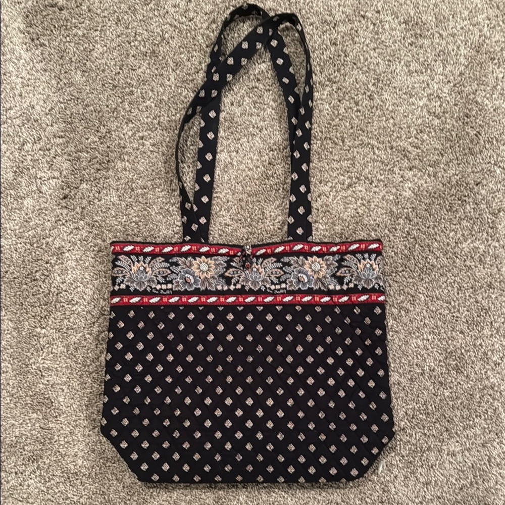 Vera Bradley EUC Black Patterned Tote Bag